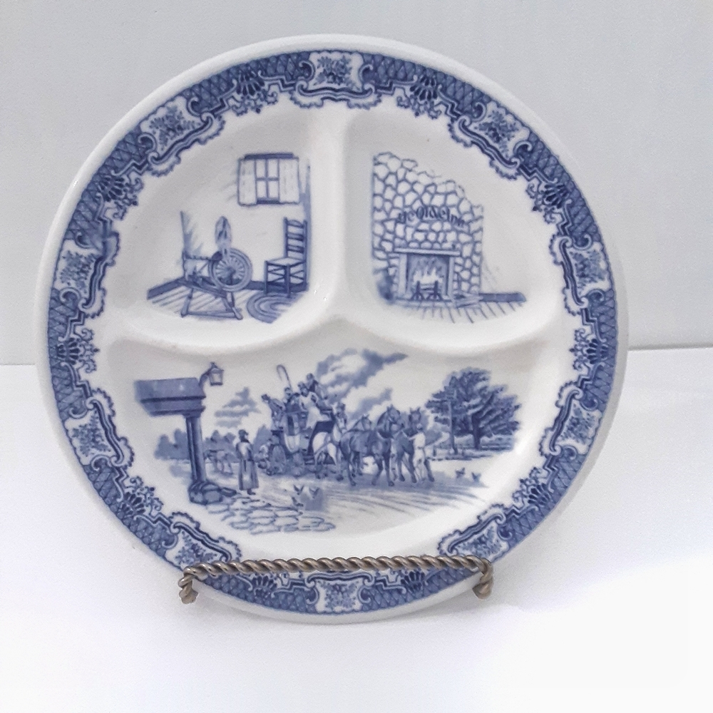 2 VNTG Iroquois Rest. divided dinner plates 1920s
